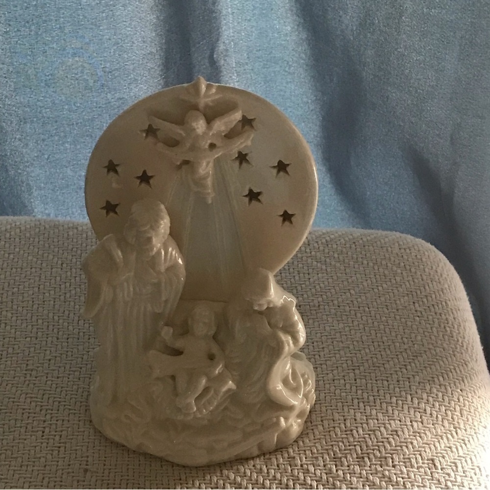Jade Nativity Tea Light
